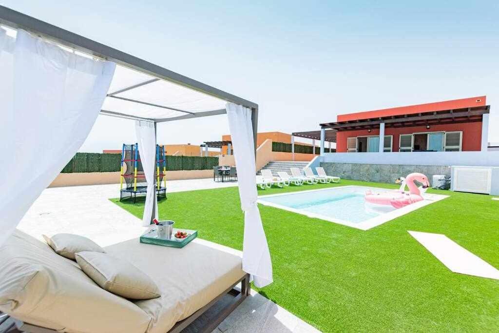 Villa Mini Golf Калета-де-Фусте Экстерьер фото